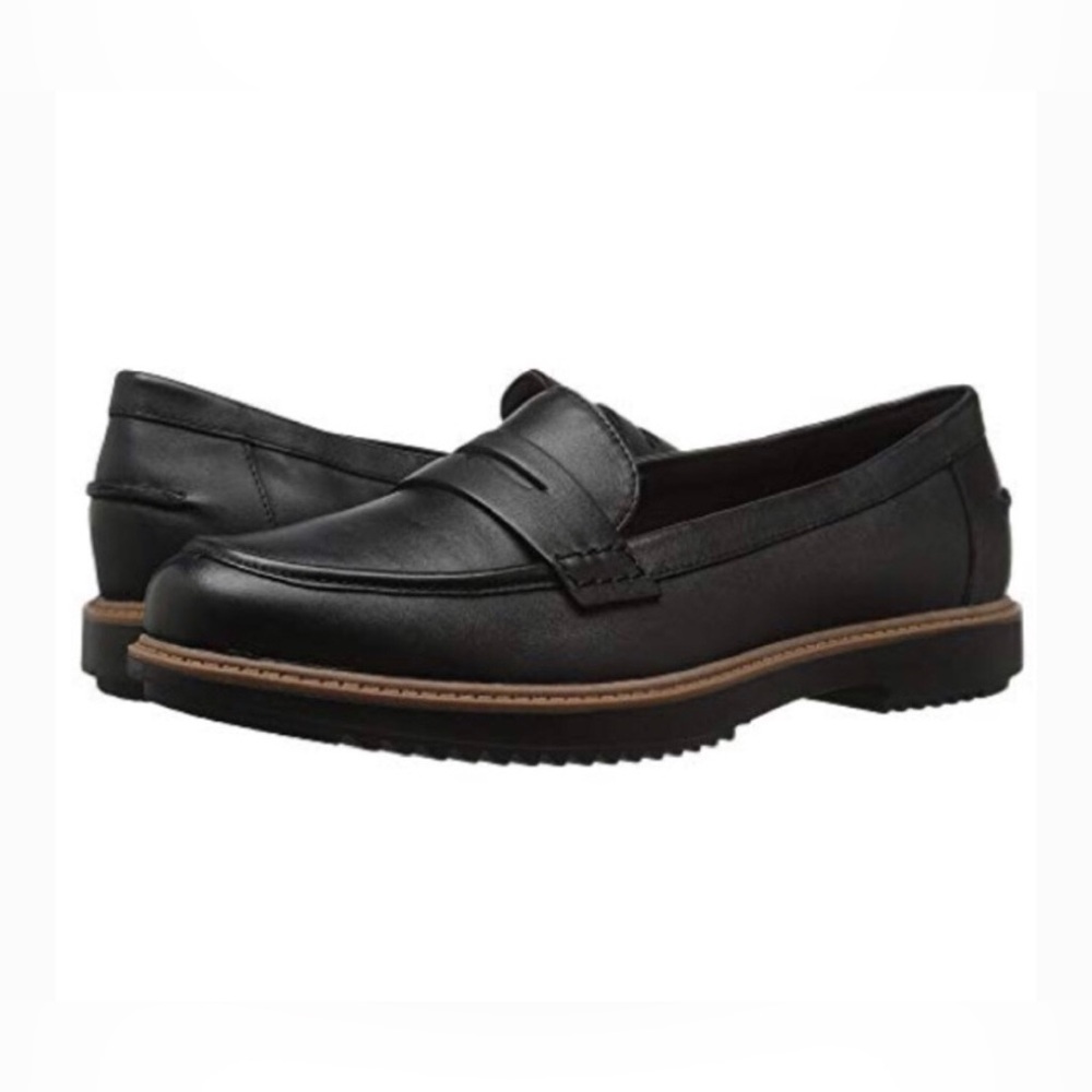 NWT Clark’s Raisie Eletta Black Leather Loafers